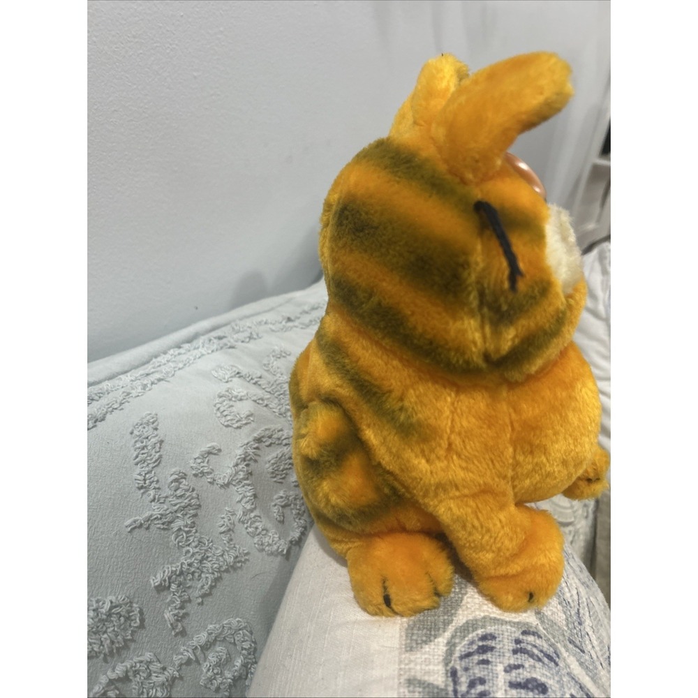 Vintage Dakin Garfield Sitting The Cat Plush Toy Stuffed Animal 1981 13in - Picture 4 of 16